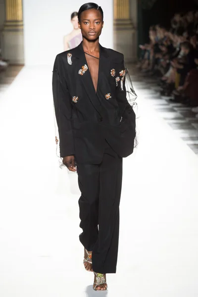 Look 68